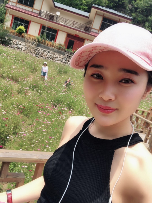 诗琪的第二张照片--海口王婆说媒